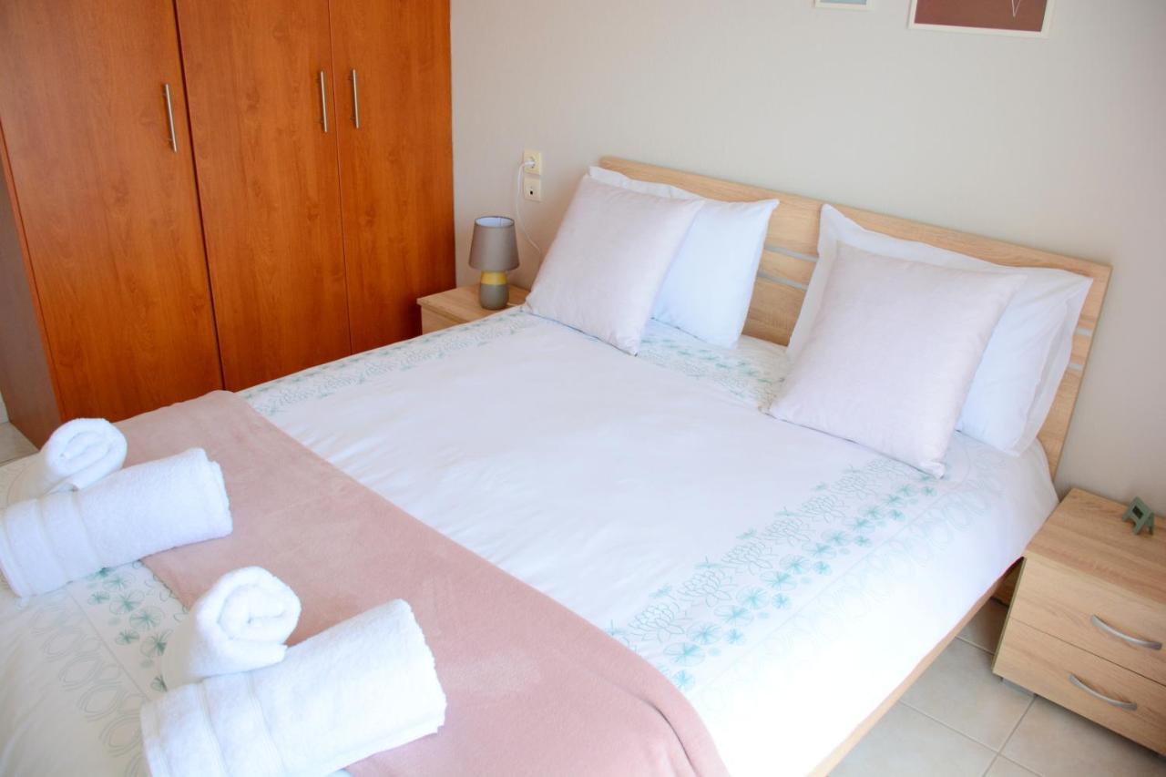 M Home Place Palio Limani Экстерьер фото