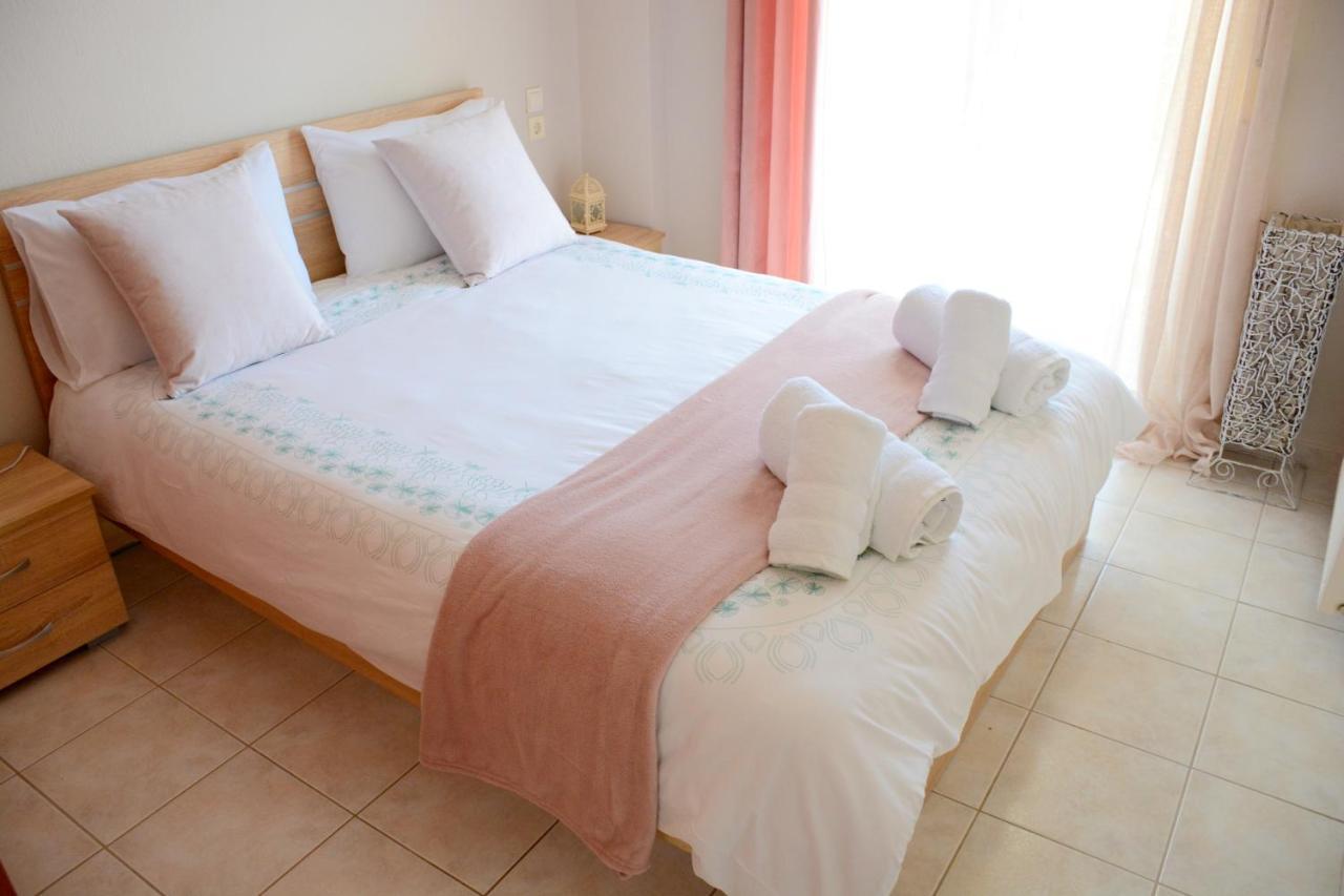 M Home Place Palio Limani Экстерьер фото