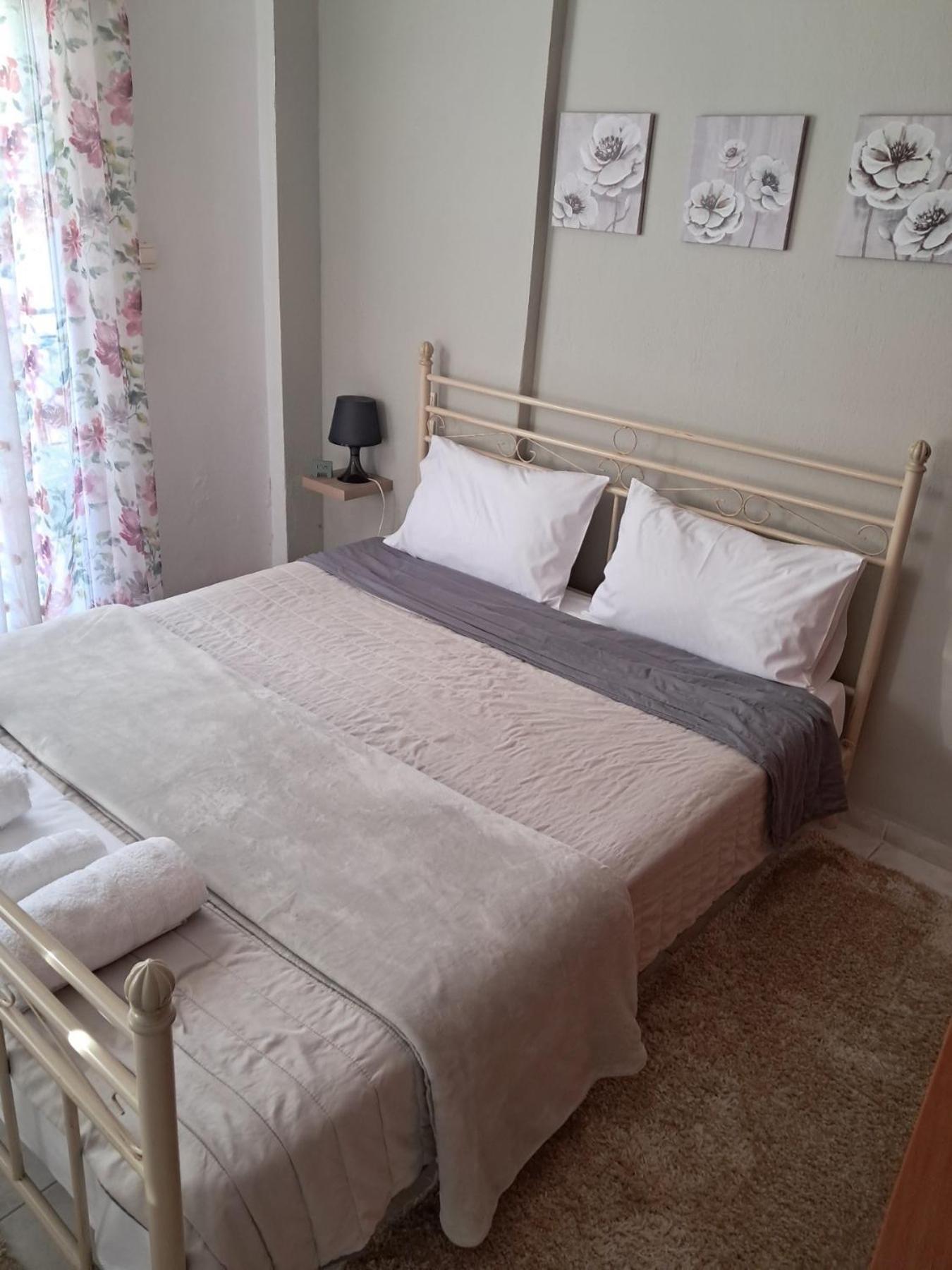 M Home Place Palio Limani Экстерьер фото